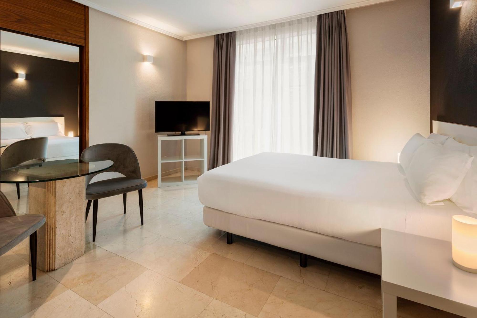 Sercotel Togumar Madrid Bagian luar foto
